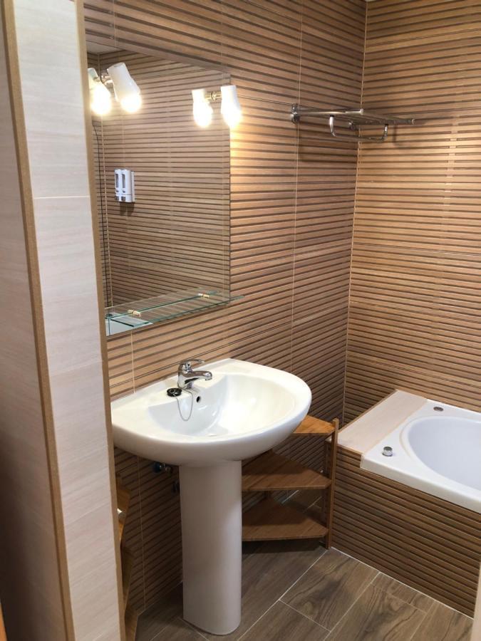 Faro12 Playa & Piscina & Parking Privado Apartment Benalmadena Bagian luar foto